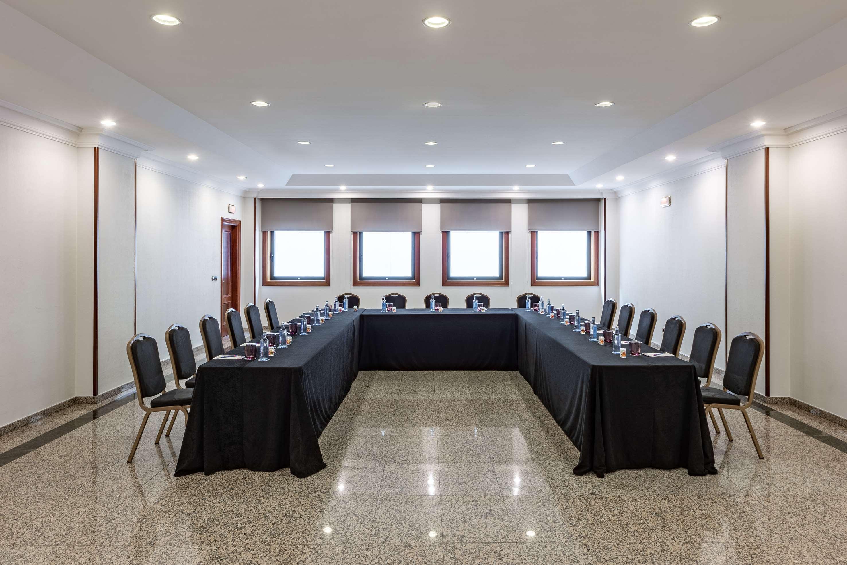 Hotel Santiago Plaza Affiliated By Melia Santiago de Compostela Exterior photo